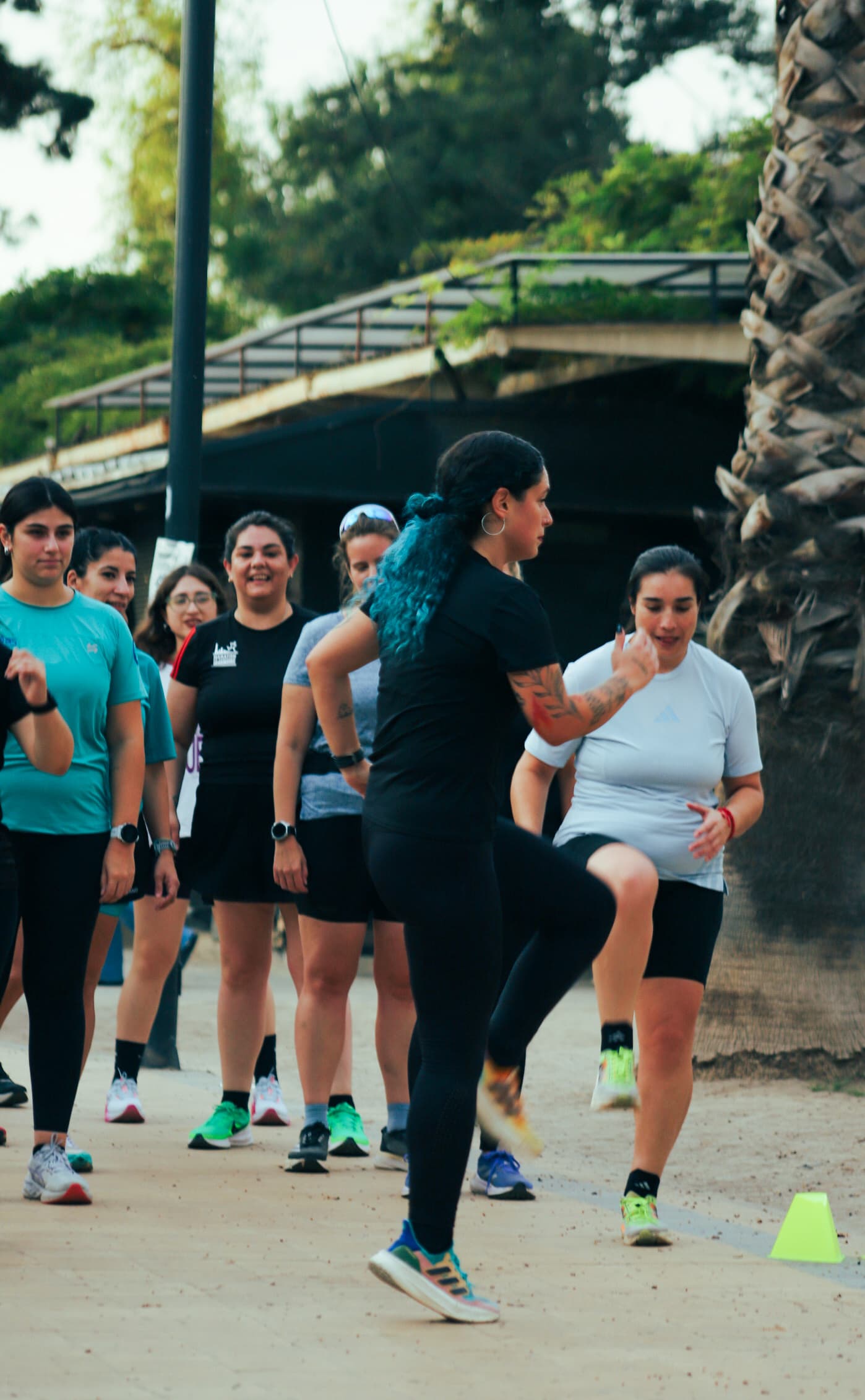 Coach de Cielas Project liderando un entrenamiento